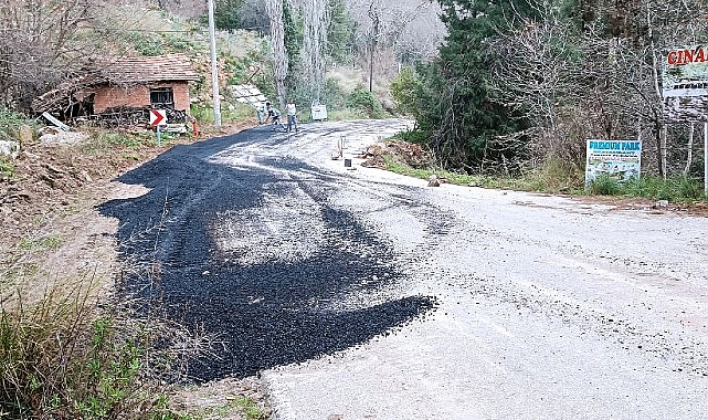 Kemer’de asfalt bakım ve reglaj çalışmaları