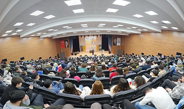 Şehir Konferanslarında Eğitim Danışmanı Müftüoğlu; Çumra, Ereğli ve Ilgın’da Öğrencilerle Buluştu
