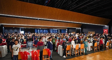Beylikdüzü’nde 29 Ekim’e Özel Satranç Turnuvası