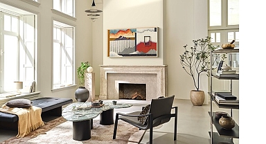 Dünyaca ünlü pop grubu BTS’nin lideri RM Samsung Art TV’ler için kamera karşısına geçti