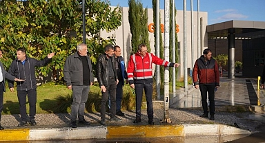 Ayvalık Belediye Başkanı Mesut Ergin: “Tüm ekiplerimizle sahadayız, vatandaşlarımızın yanındayız”