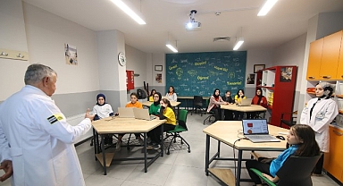 Konya Büyükşehir’den Öğretmenler Günü’ne Özel Anlamlı Buluşma