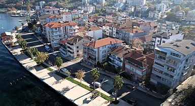 Gölcük Halıdere sahilinde üstyapı sil baştan